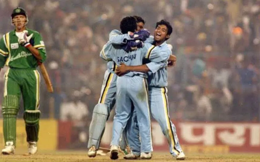 A dose of Tendulkar thunder! Sachin’s final-over defense that broke South Africa’s heart